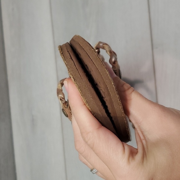 Ugg Australia Women Classic Comfort Leather Sandals Thong shoes sz 9 - Picture 7 of 10